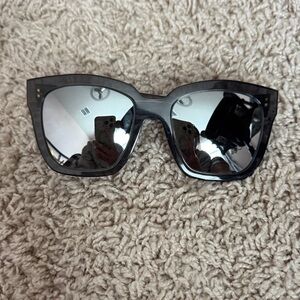 GENTLE MONSTER Black Sunglasses